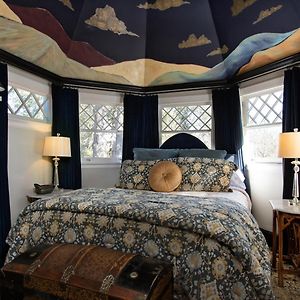 The Dogwood Room